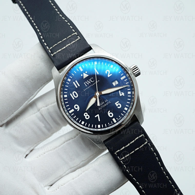 V7/아이더블유씨 IWC 파일럿 워치 마크 XX 블루 MARK XX IW328205//