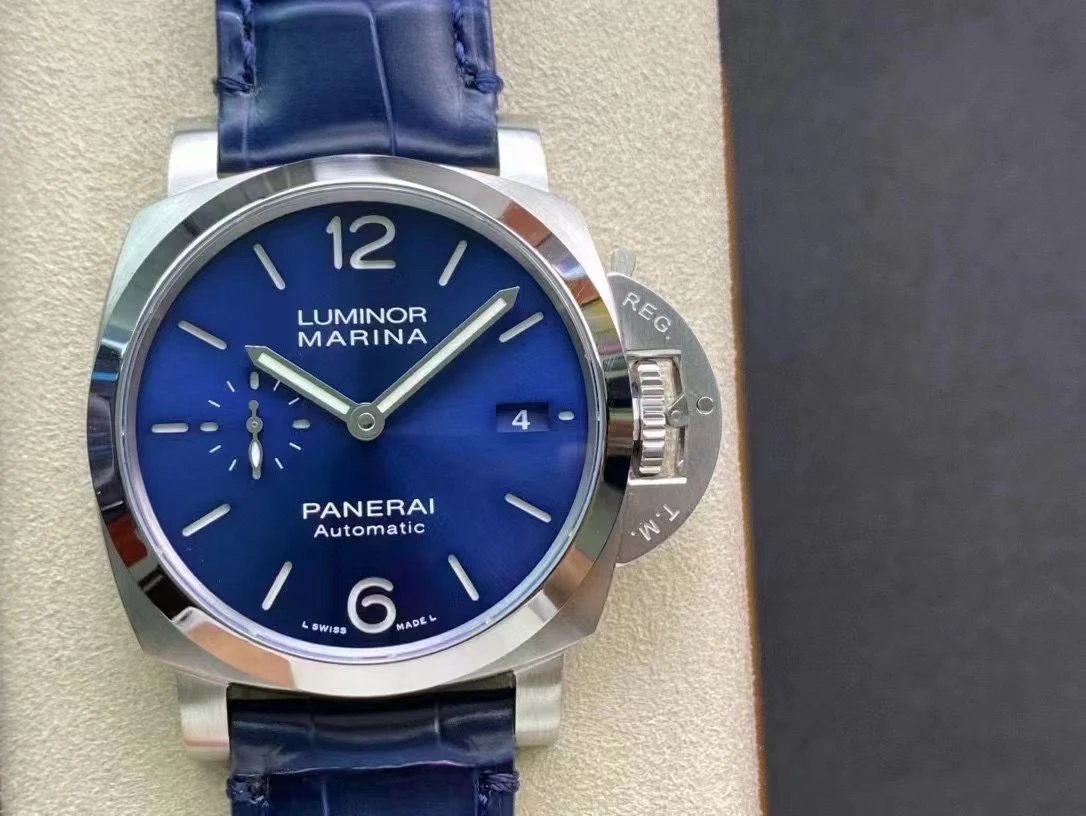 VS/파네라이 PAM1393 42MM