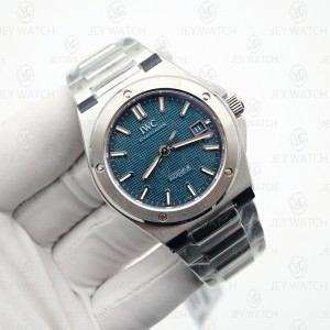 V7/아이더블유씨 인제니어 오토매틱 40 IW328903