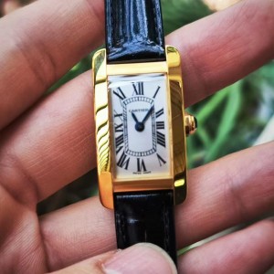 8848/까르띠에 탱크 WSTA0016