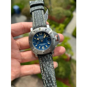 VS/ 파네라이 PAM087