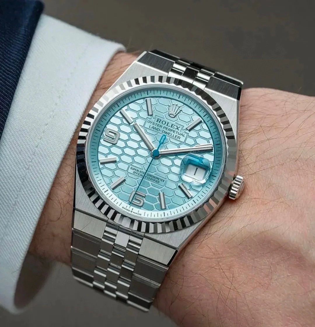 롤렉스 랜드웰러 Oyster Perpetual Land-Dweller 40MM