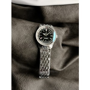 V7/브라이틀링 네비타이머 1 41MM