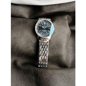 V7/브라이틀링 네비타이머 1 41MM