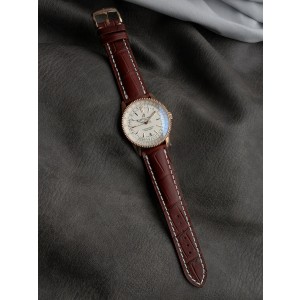 V7/브라이틀링 네비타이머 1 41MM