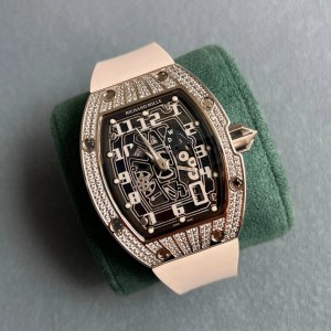 리차드밀 RM67-01